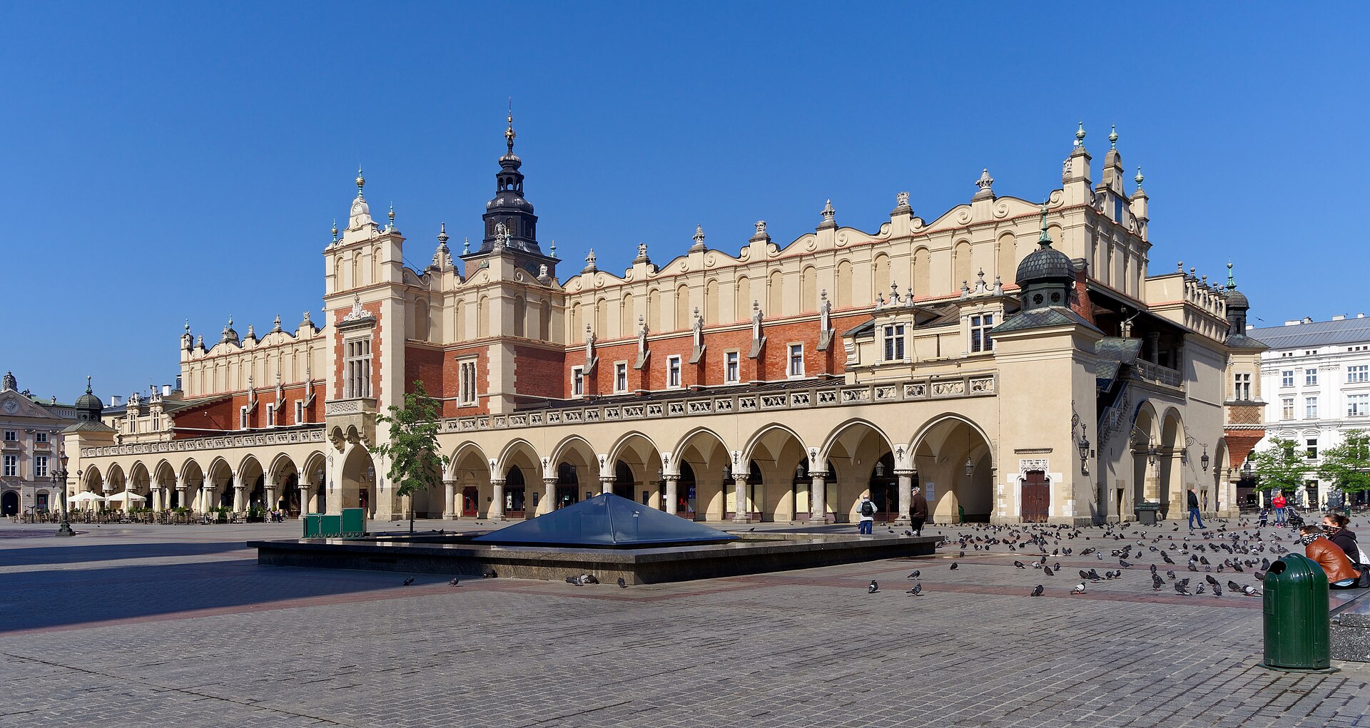 Kraków Cloth Hall (Sukiennice)